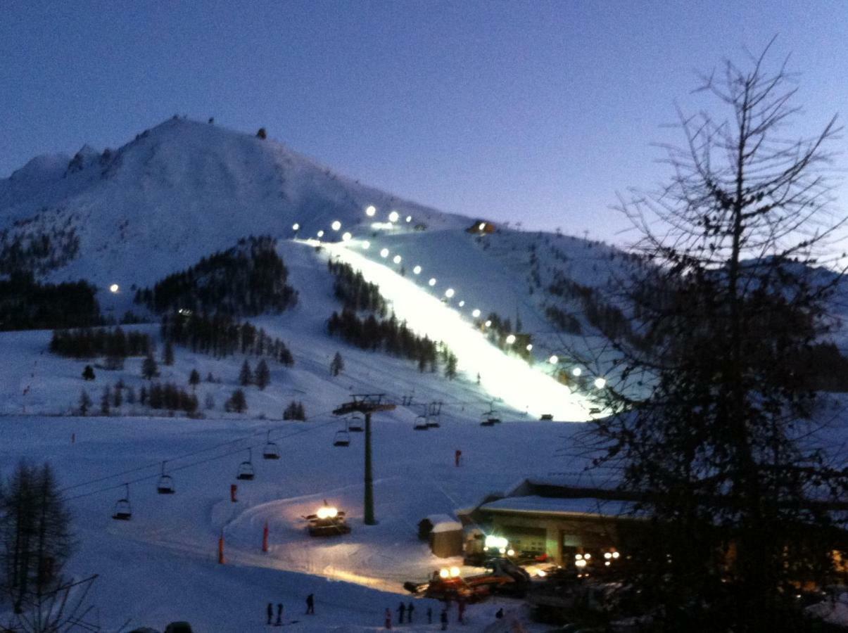 Royal Apartment Colle Colle Sestriere Exterior foto